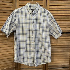 Jos. A. Bank Plaid Traveler’s Collection. Mens size Large
